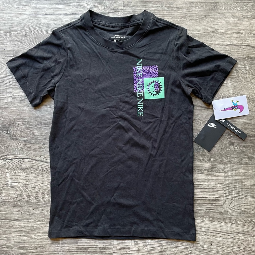 Brand new kids Nike tee shirt